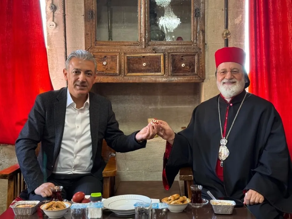 Mardin Valisi Tuncay Akkoyun, Süryani Vatandaşların Paskalya Bayramını Kutladı