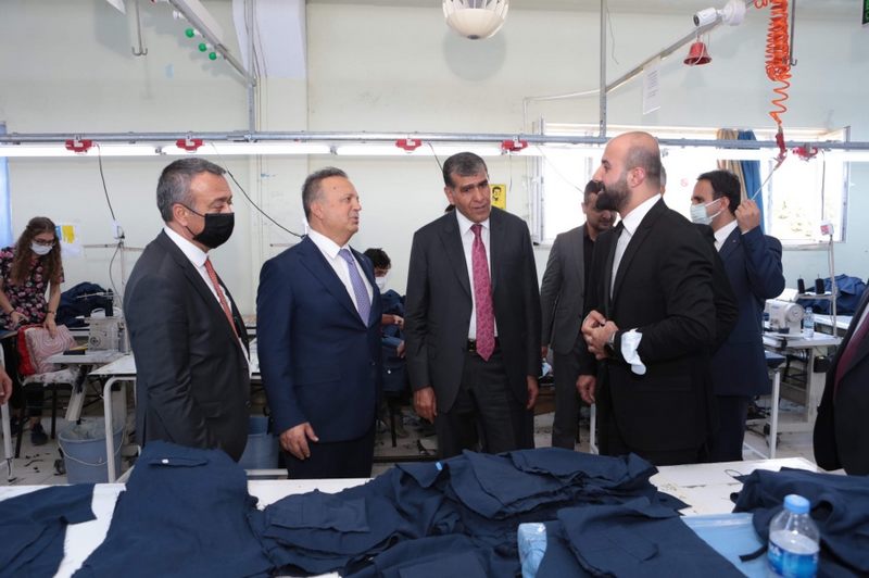 TİM Başkanı İsmail Gülle  Midyat Aslankaya Tekstil’i ziyaret etti