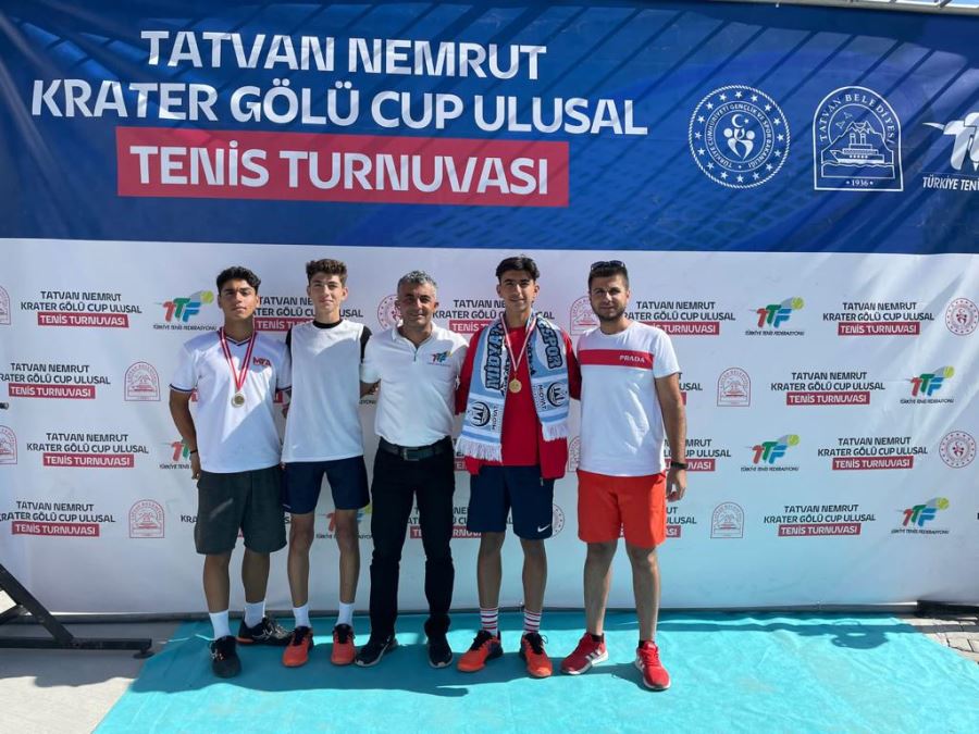 Tatvan Nemrut Krater Gölü Cup’ta Numan Altaş, Şampiyon Oldu