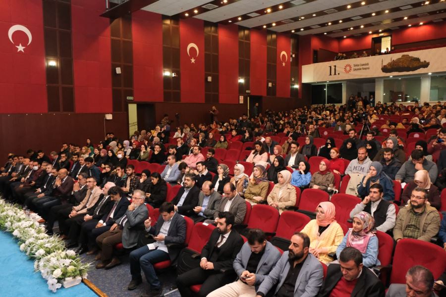 Mardin Artuklu Üniversitesinde Türkiye Lisansüstü Çalışmalar Kongresi  Başladı