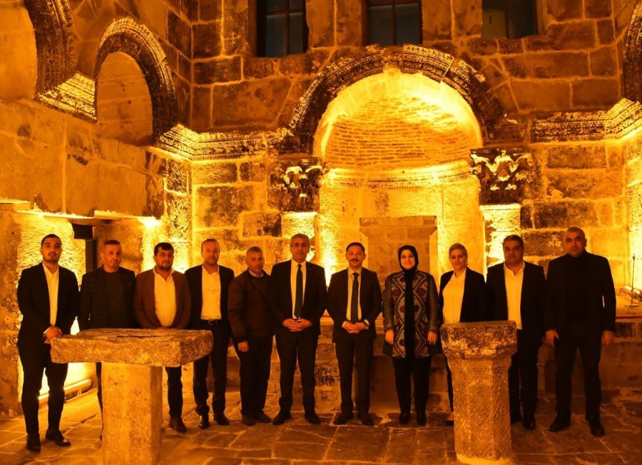 AK Parti Genel Merkez Yerel Yönetimler Başkan Yardımcısı Köseoğlu, Nusaybin ilçesini ziyaret etti