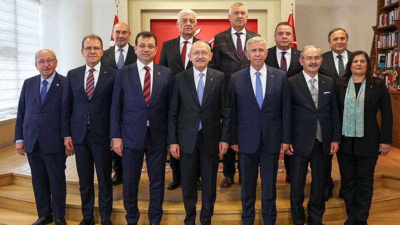 CHP Genel Başkanı Kılıçdaroğlu, CHP’li Büyükşehir Belediye Başkanları İle Buluştu