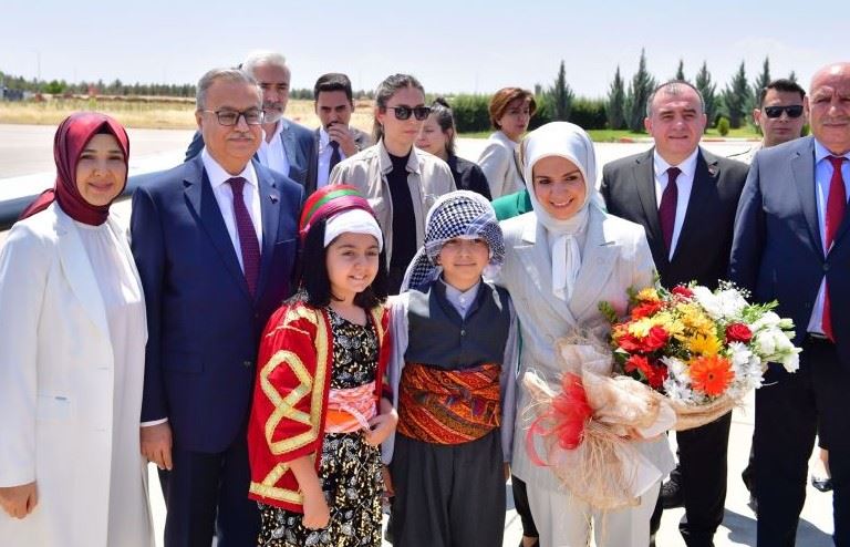 Aile ve Sosyal Hizmetler Bakanı Mahinur Özdemir Göktaş Diyarbakır
