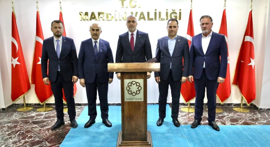 Çalışma Bakanı Işıkhan, Mardin’de Ziyaretlerde Bulundu