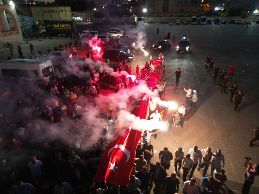 Kızıltepe İlçesinde 15 Temmuz Demokrasi ve Milli Birlik Günü Coşkuyla Kutlandı