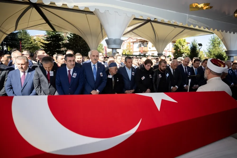 TUSAŞ ŞEHİTLERİ SON YILCULUĞUNA UĞURLANDI