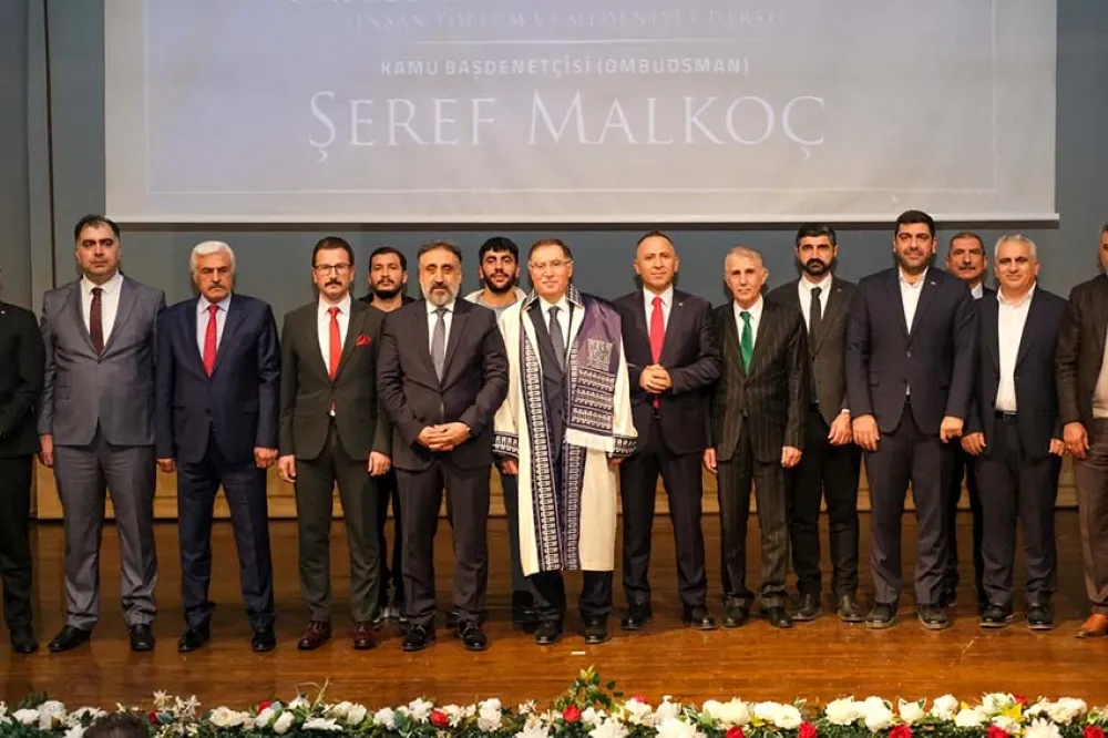 MARDİN ARTUKLU ÜNİVERSİTESİNDEN ŞEREF MALKOÇ