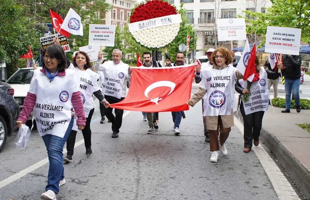 YENİ AİLE HEKİMLİĞİ YÖNETMELİĞİ SAĞLIK ÇALIŞANLARINI DERİN ENDİŞELERE SÜRÜKLÜYOR