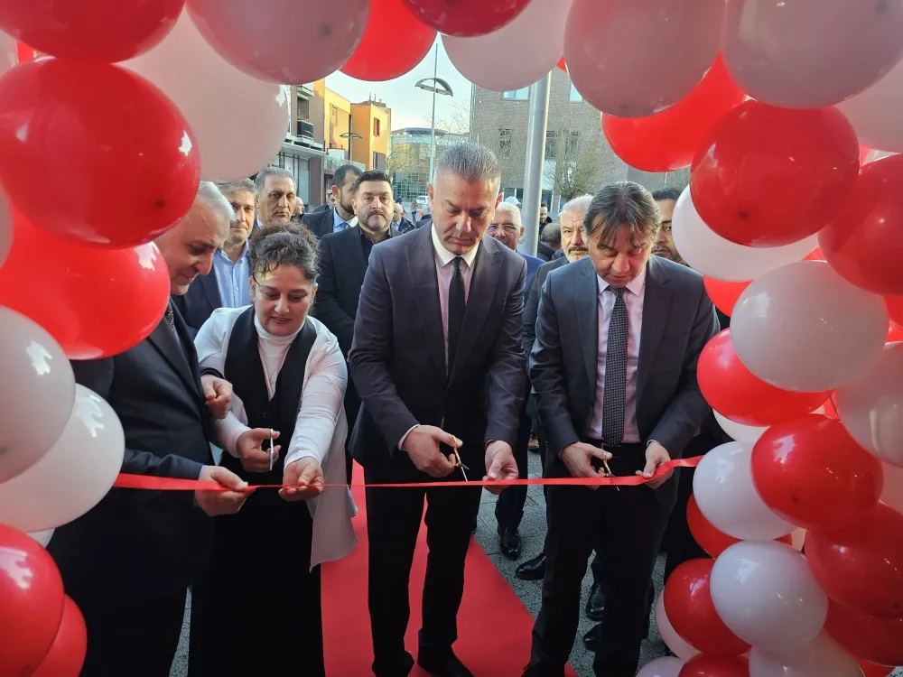 Türk Federasyon Hengelo’da kendi binasına kavuştu