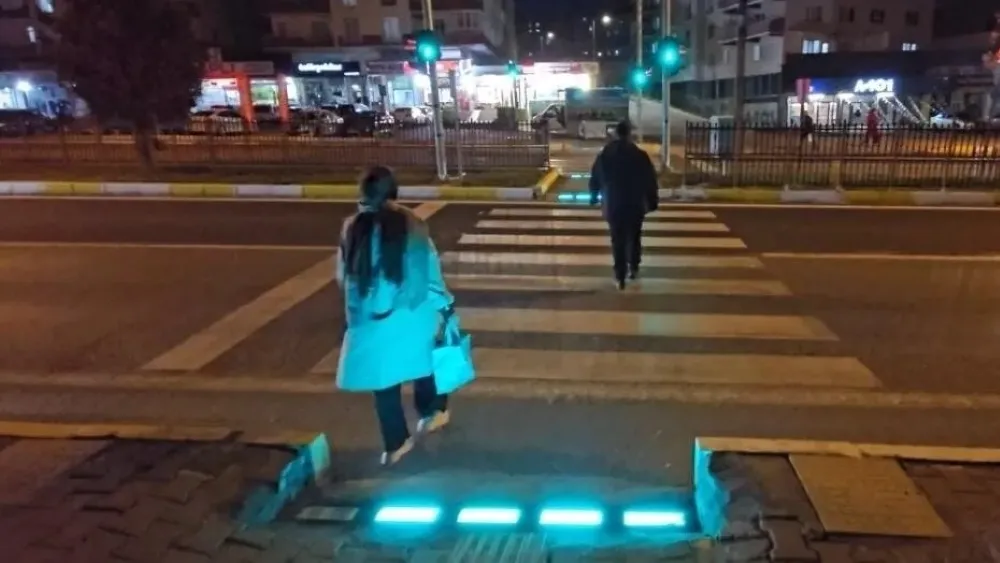 Mardin Trafiğinde Led Işıklı Yaya Geçitler