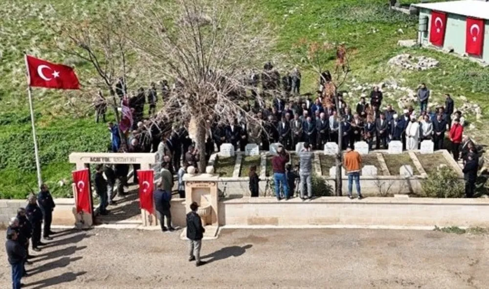 Nusaybin İlçesi Açıkyol Mahallesinde Terör Şehitleri Anma Töreni Düzenlendi