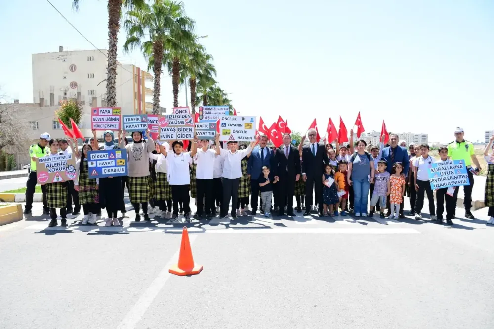 NUSAYBİN İLÇESİNDE TRAFİK HAFTASI  ETKİNLİĞİ DÜENLENDİ