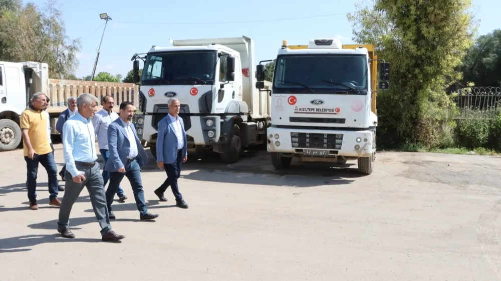 Eş Başkanlar Kızıltepe Belediyesi  Garaj Amirliği ve Serası Ziyaret Etti