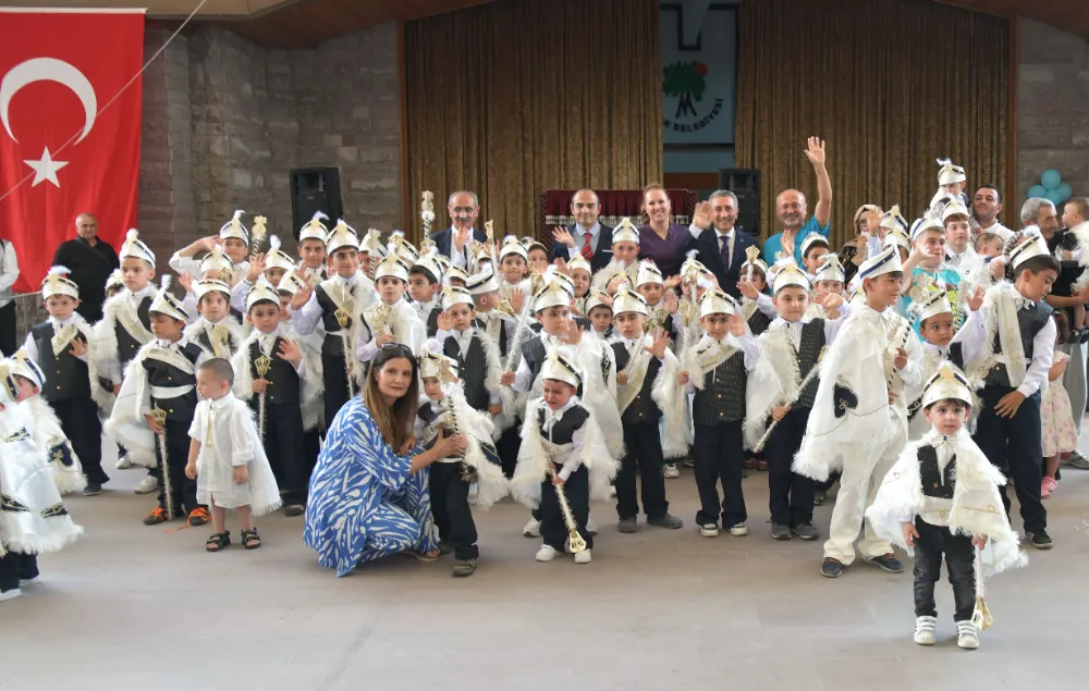 Mamak Belediyesi’nden 5 Yüz Çocuğa Toplu Sünnet Şöleni