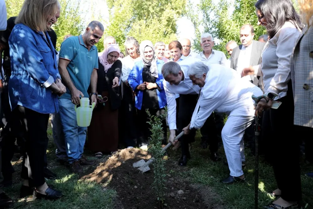 Eş Başkan Demir Anter Anter’in Başsağlığı Ziyaretine Katıldı