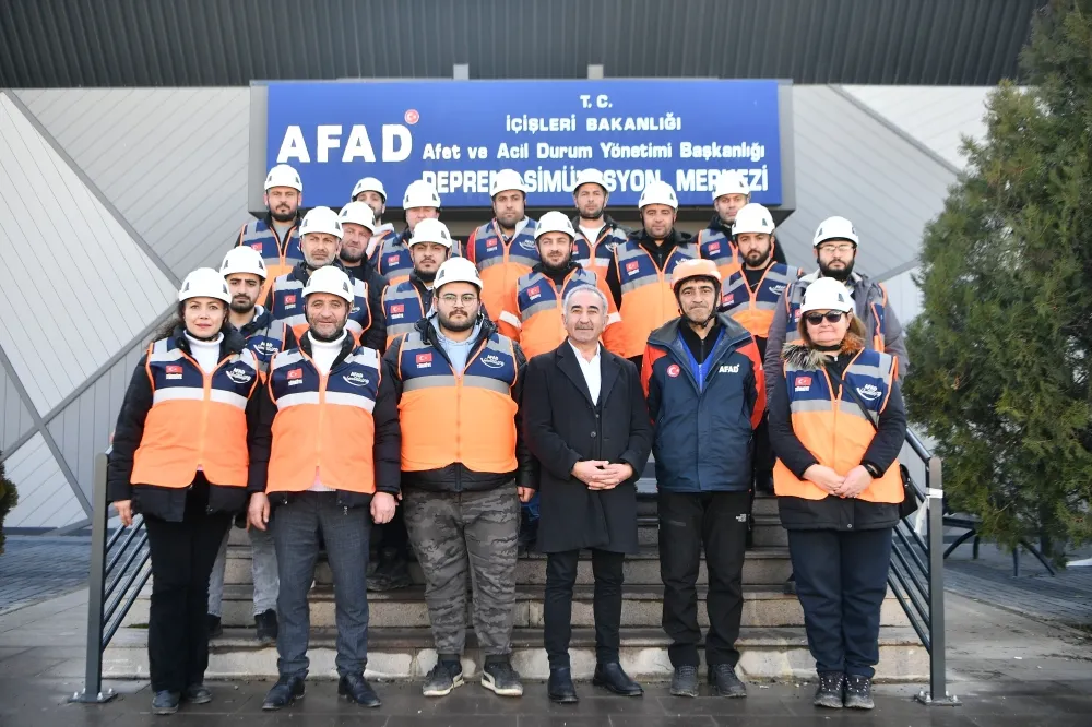 Mamak Belediyesi Arama-Kurtarma Ekibi’ne AFAD Gönüllülük Eğitimi