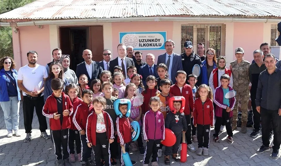 YEŞİLLİ İLÇE KAYMAKAMI KILIÇ UZUNKÖY İLKOKULUNU ZİYARET ETTİ