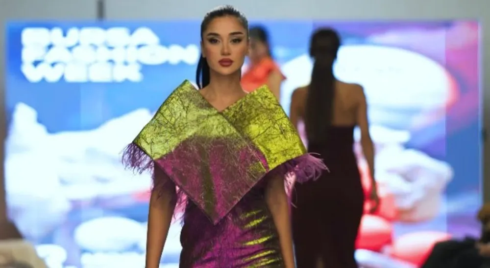 MODA DÜNYASININ YENİ MARKASI SUCCESSO DEFİLESİ BÜYÜLEDİ