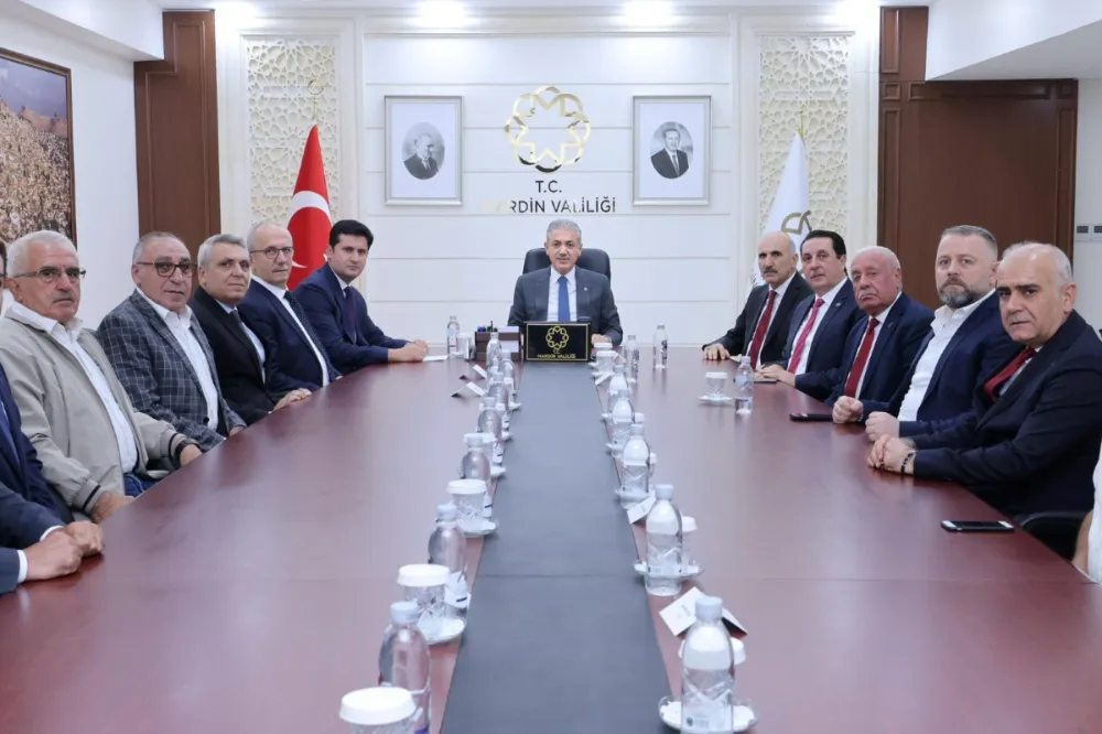 MARDİN VALİSİ YILIN AHİLERİNİ MAKAMINDA AĞIRLADI