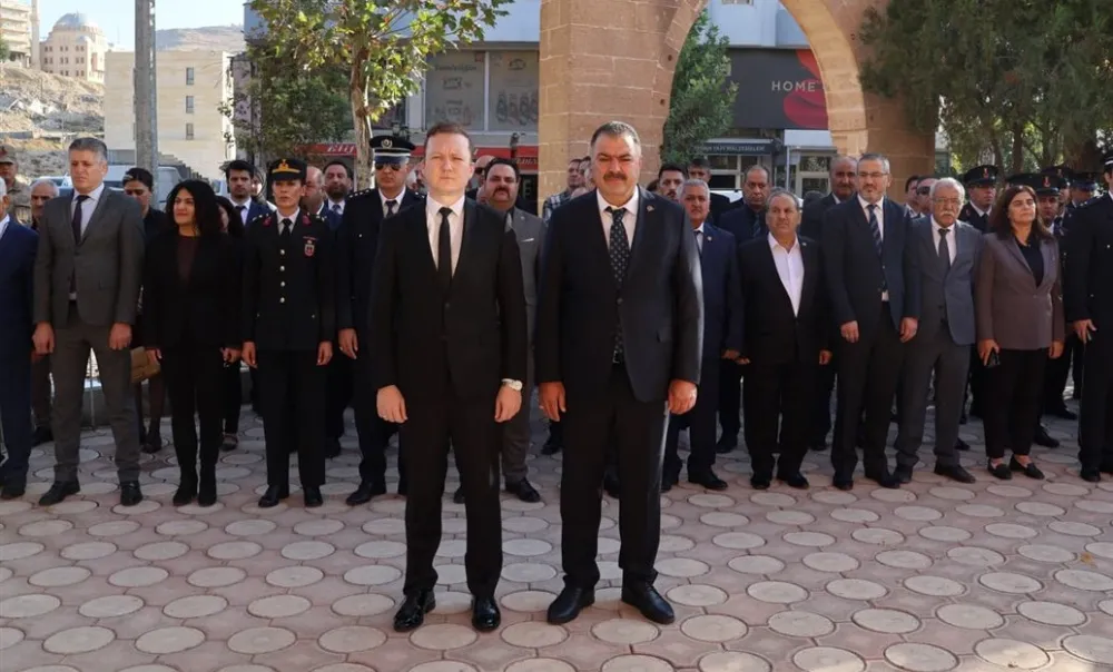 YEŞİLLİ İLÇESİNDE 10 KASIM ETKİNLİKLERİ