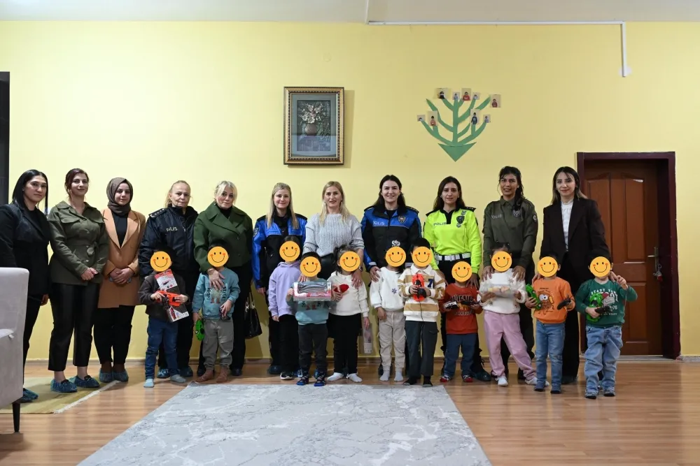 POLİS EŞLERİ DERNEĞİNDEN  MUSA CİHANER ÇOCUK EVLERİ SİTESİNE  ZİYARET