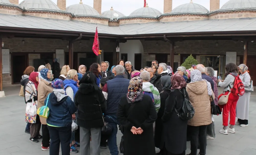 Bursalı Emekliler Mirasına Sahip Çıkıyor