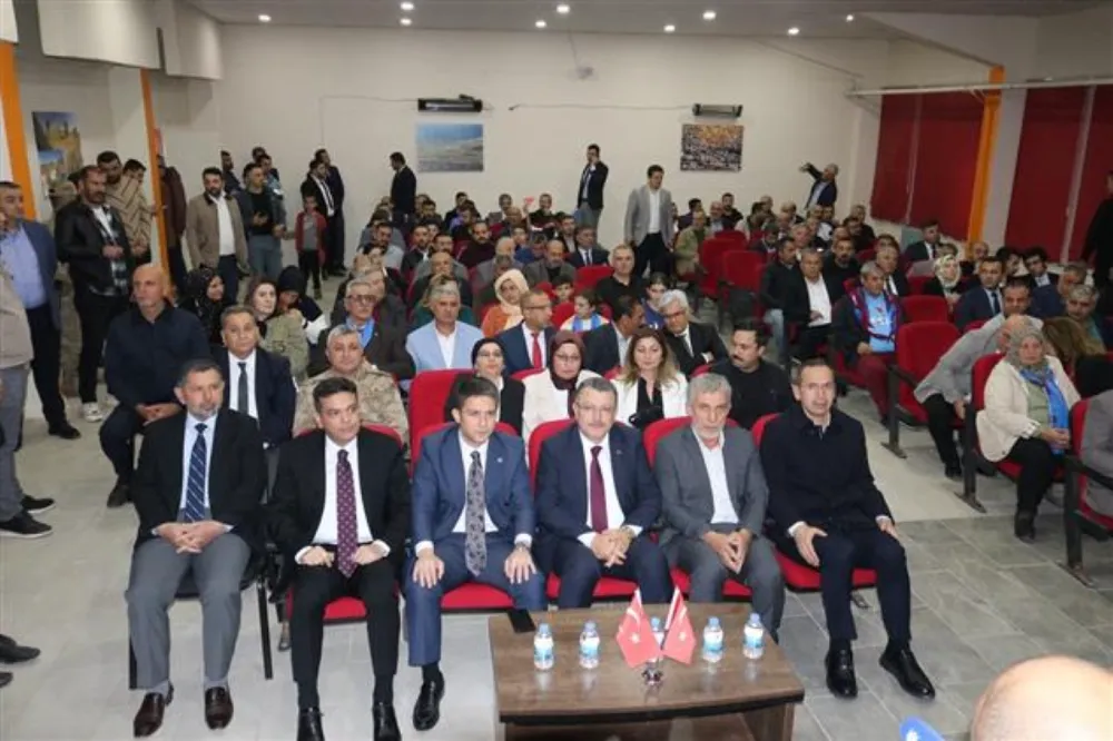 Derik’te Şehit Kaymakam Muhammet Fatih Safitürk Adına Kütüphane Açıldı