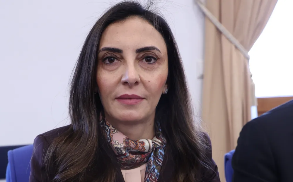 “ASKERİ HASTANELERİN VE OKULLARIN KAPATILMASI BÜYÜK HATA”