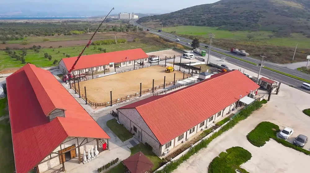 Alia Park’ta Kapalı Manej Çalışmaları Sürüyor