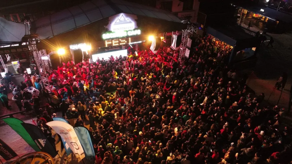 ÖzdilekPark Winterfest,  Kar, Müzik ve Eğlence Dolu Bir Deneyimin Kapılarını Açıyor!
