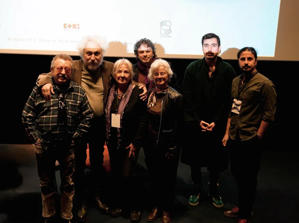 FİLM-YÖN AKADEMİ  TÜRK SİNEMASININ USTALARINI GENÇ SİNEMACILARLA BULUŞTURDU....