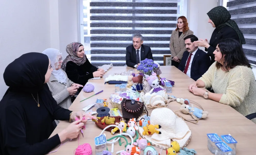 MARDİN VALİSİ TUNCAY AKKOYUN DARGEÇİT KADIN DESTEK MERKEZİNİ ZİYARET ETTİ