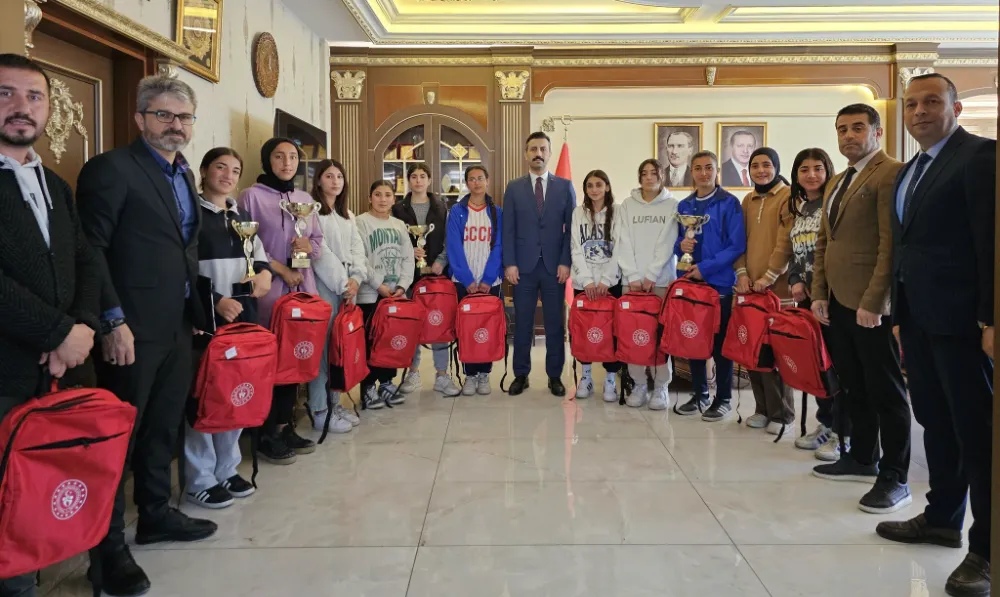 MAZIDAĞI KAYMAKAMI KUNDAKÇI,MARDİN İL BİRİNCİSİ ÖĞRENCİLERİ KABUL ETTİ