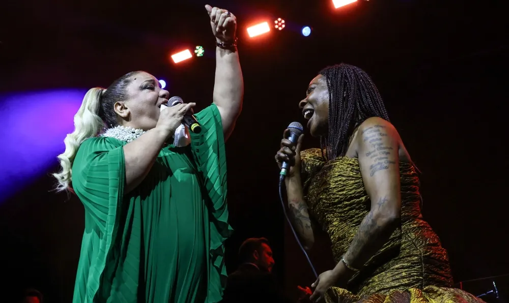 BUIKA & KİBARİYE’DEN YENİ ŞARKI “TU BANDERA” YAYINDA! 