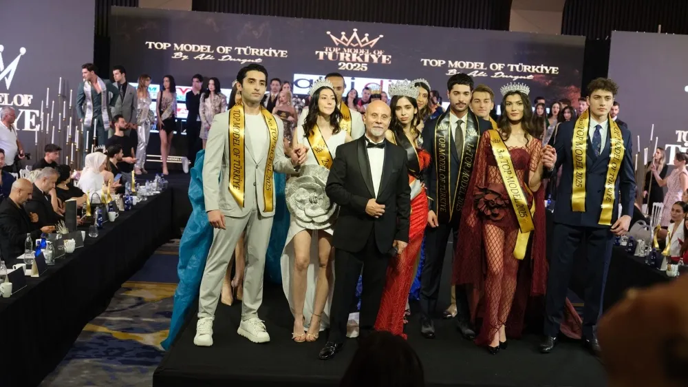 2025 Top Model Of Türkiye muhteşem bir finalle en iyi modelleri seçti.
