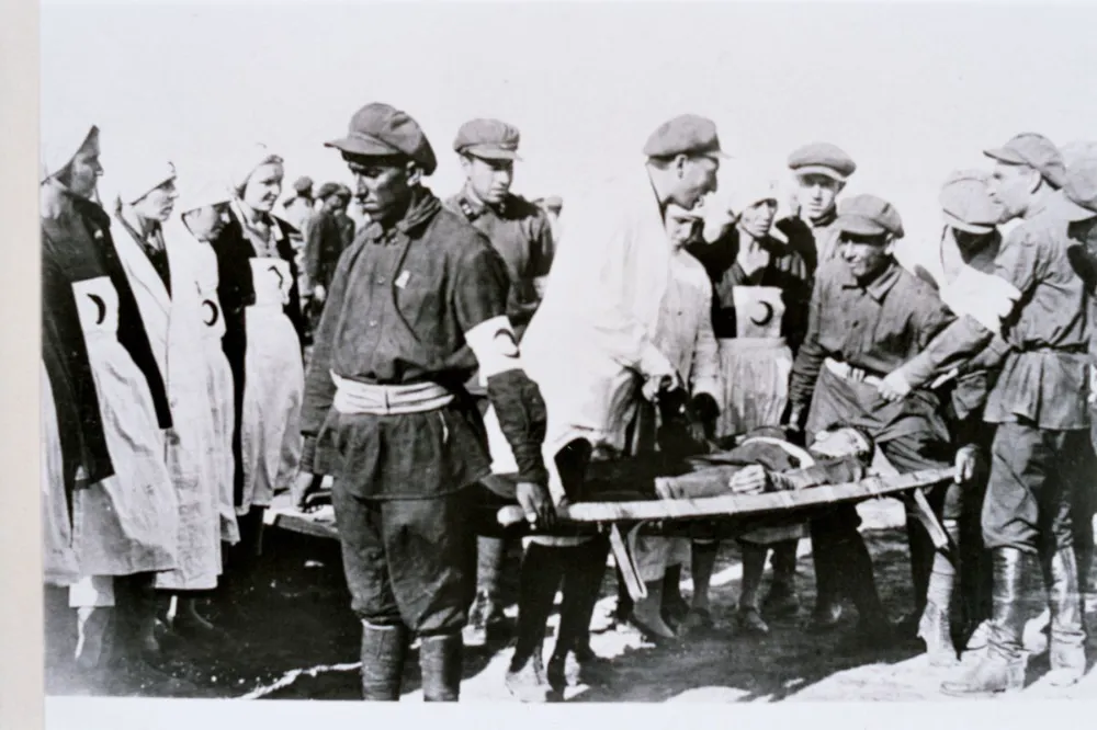 TÜRK KIZILAY 157. KURULUŞ YIL DÖNÜMÜNÜ KUTLUYOR