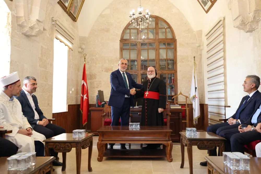 ÇALIŞMA BAKANI  IŞIKHAN MARDİN