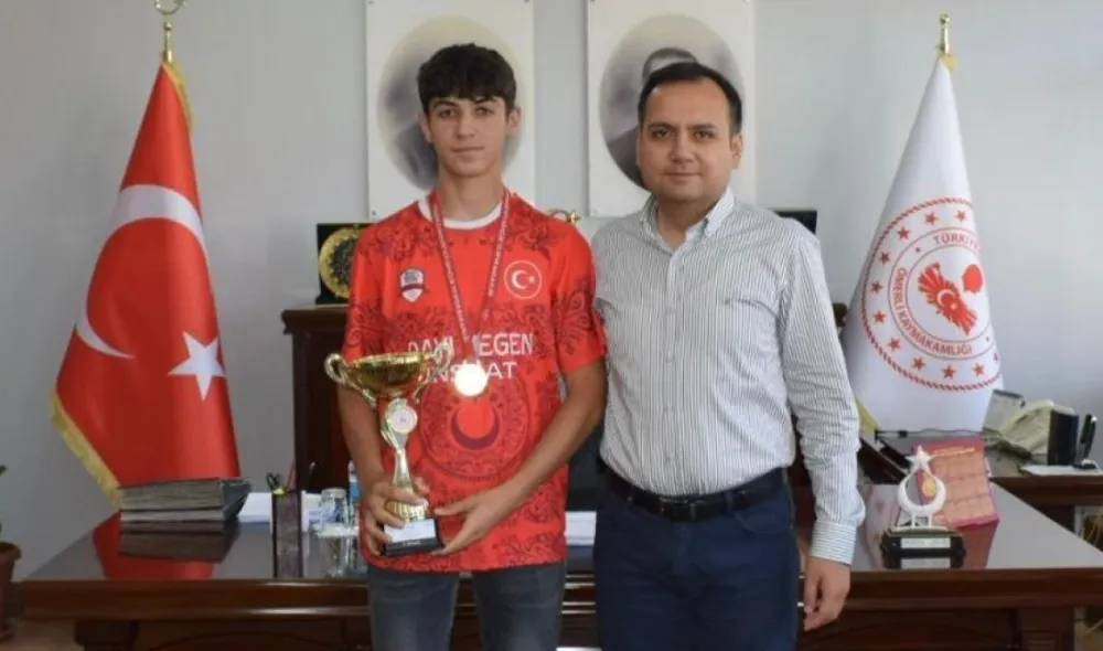 Kaymakam Furkan Çakır Genç Erkekler Futsal Turnuvası