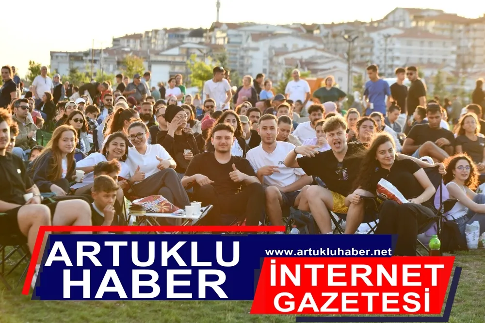 Mamak’ta Gençler Başar Fest’te Doyasıya Eğlendi