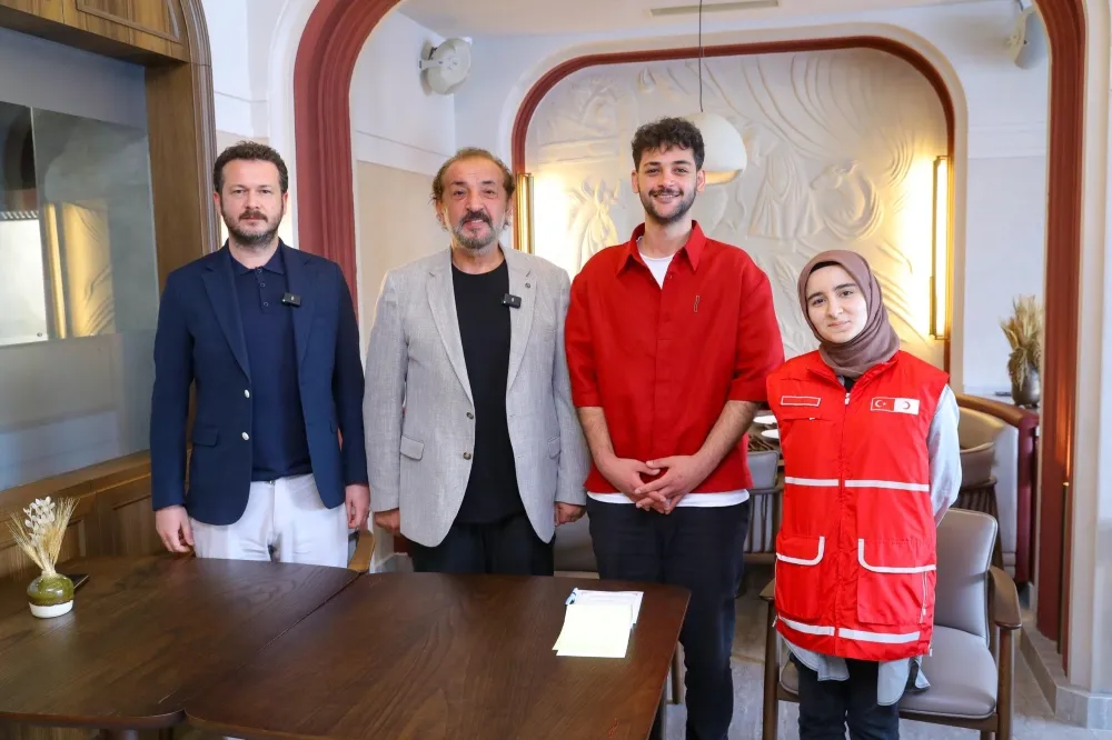 MEHMET VE SONER ŞEF