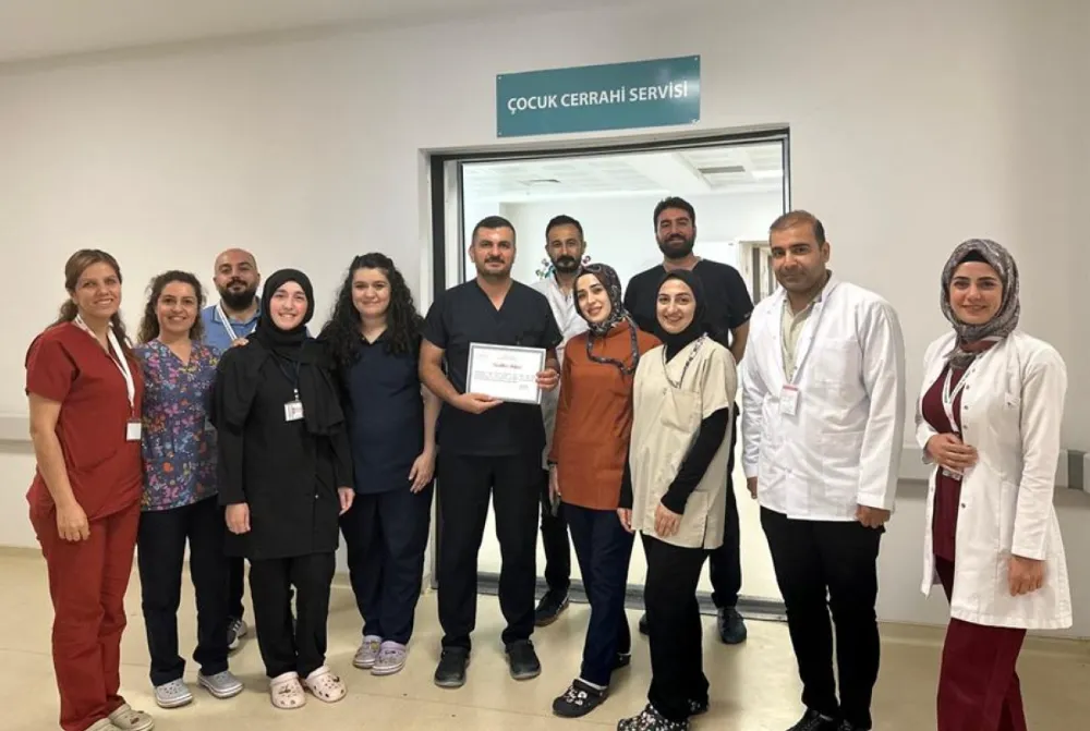 MARDİN ARAŞTIRMA HASTANESİ ÇOCUK  CERRAHİ SERVİSİ ÇALIŞANLARINDAN ÖRNEK BAŞARI