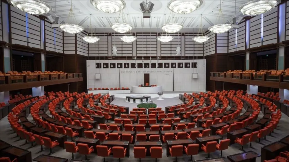 4 parti tarafından Meclis